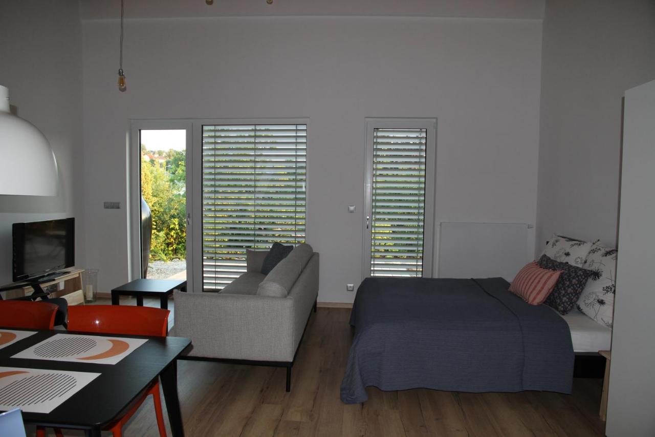 Apartmany Hluboka Nad Vltavou S Vyhledem Na Zamek Exterior foto